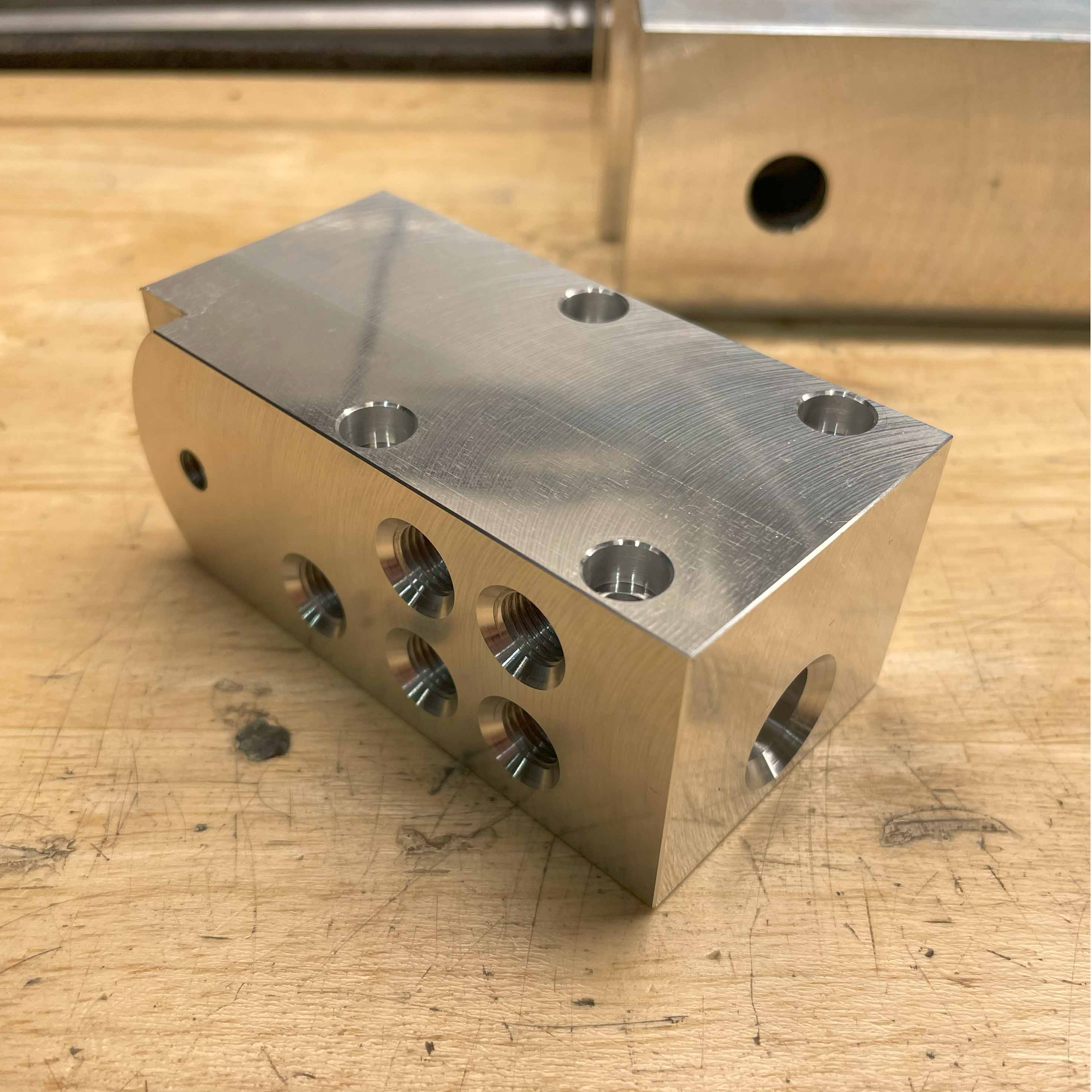 1932 GMC Fuel and Vacuum Block